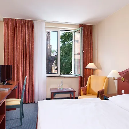 Sorat Brandenburg Hotell 4*