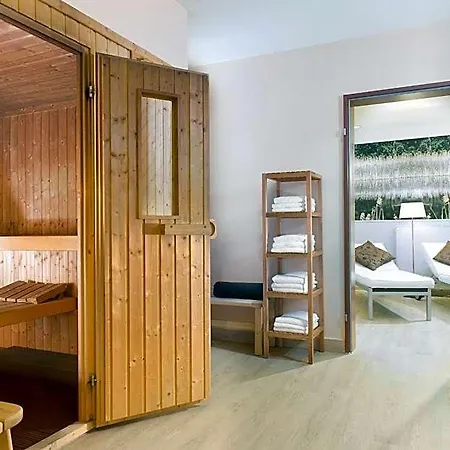 Sorat Brandenburg Hotel 4*